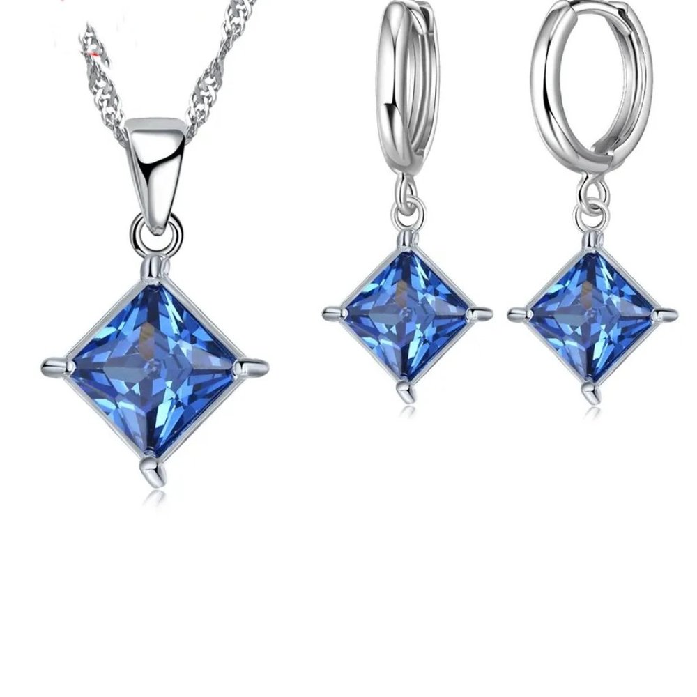 ⭐4pc Bundle Sale⭐ Blue Princess Cut Diamond Pendant, Earrings & 18" Chain - Picture 3 of 4